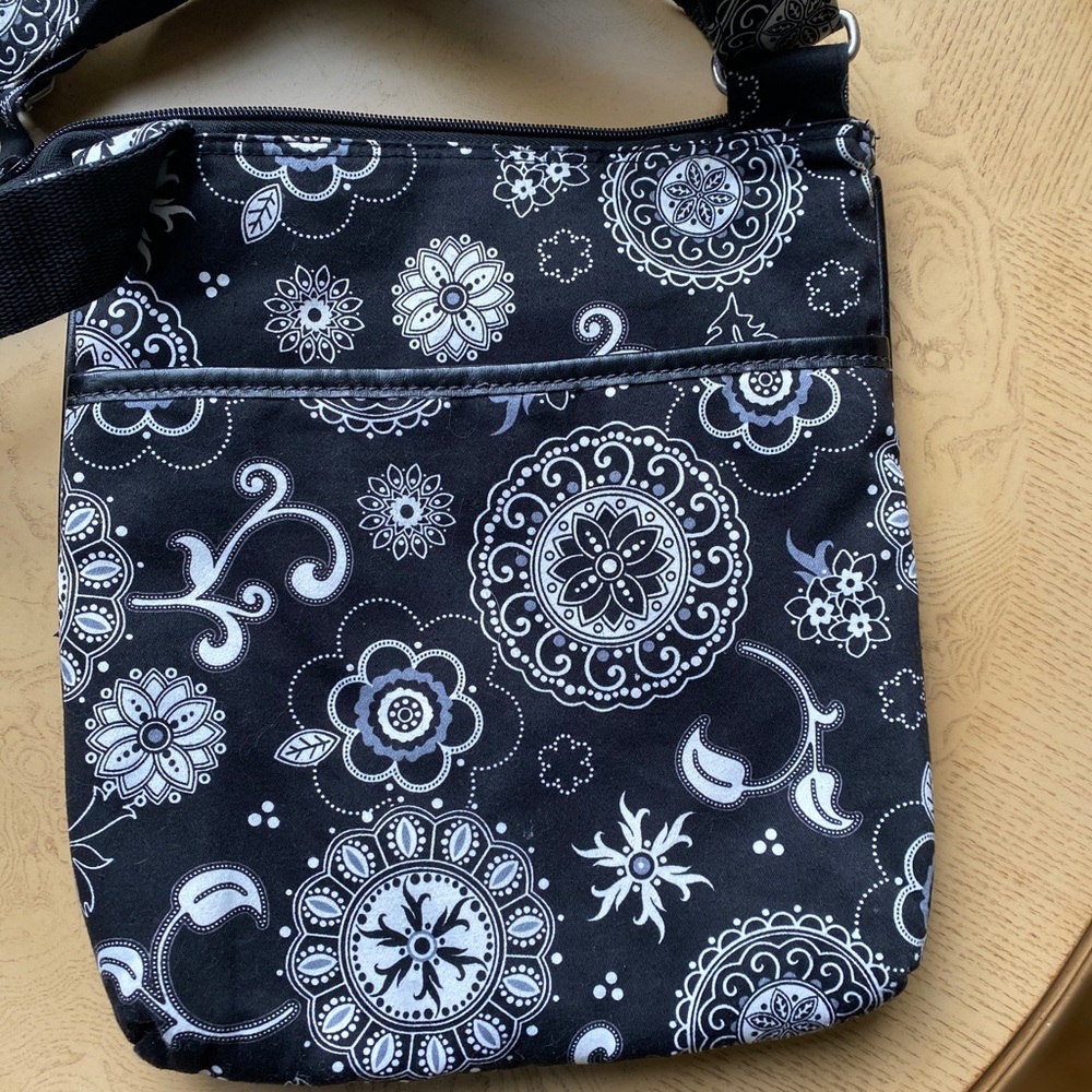 Thirty One crossbody